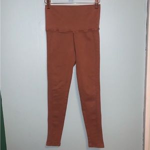 Avocado burnt orange 7/8 ribbed leggings size small